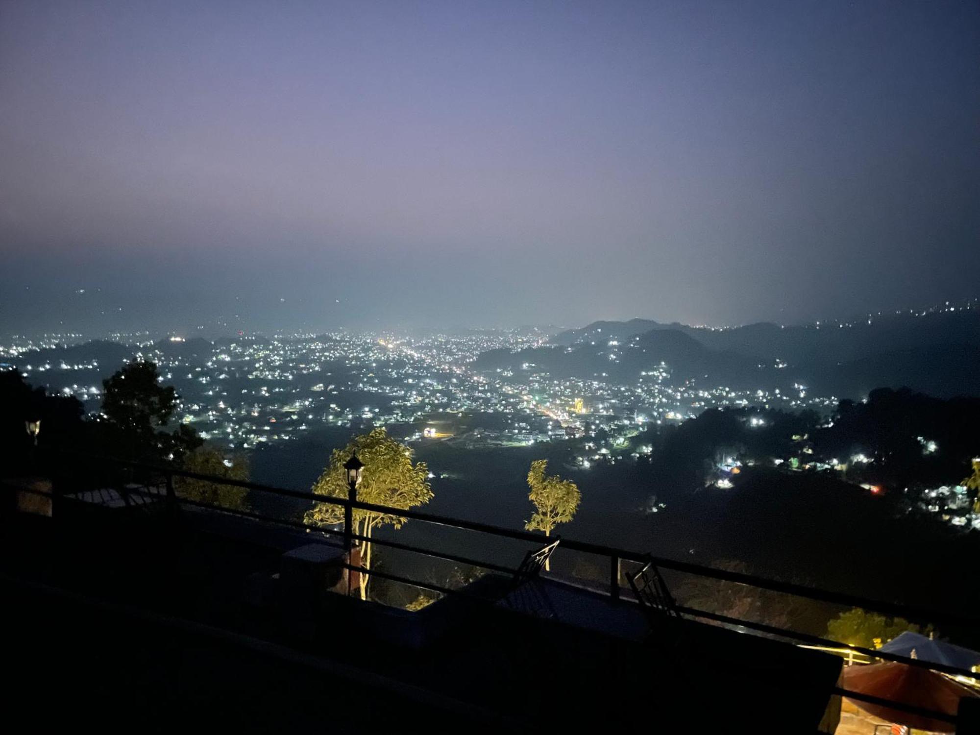 Himalaya Serene View Guest House & Farm Stay Deorāli Екстериор снимка